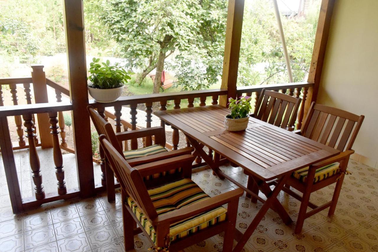 Guest House Kartuli Suli Telawi Exterior foto